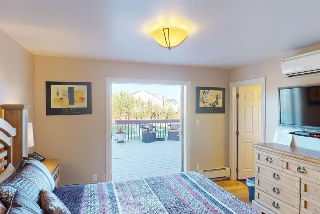 Tacit Shadow Resort Shangri-La King Suite, Gym, Coffee Bar, Hot-Tub, Free Laundry, Food Available Parowan Exterior photo